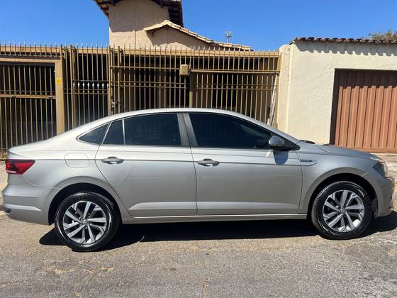 VOLKSWAGEN VIRTUS 1.0 200 TSI COMFORTLINE AUTOMÁTICO VOLKSWAGEN VIRTUS 1.0 200 TSI COMFORTLINE AUTOMÁTICO